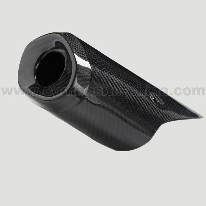 Ống xả tự động bằng sợi carbon